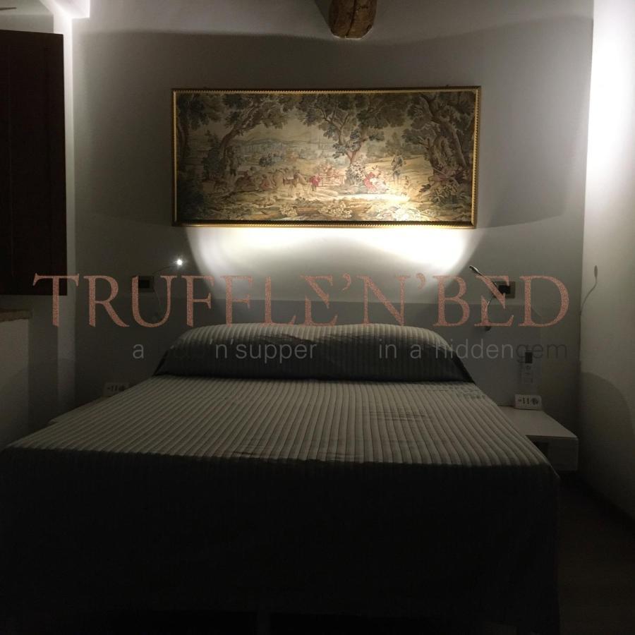 San Giovanni dʼAsso Truffle'N'Bed Bed & Breakfast エクステリア 写真