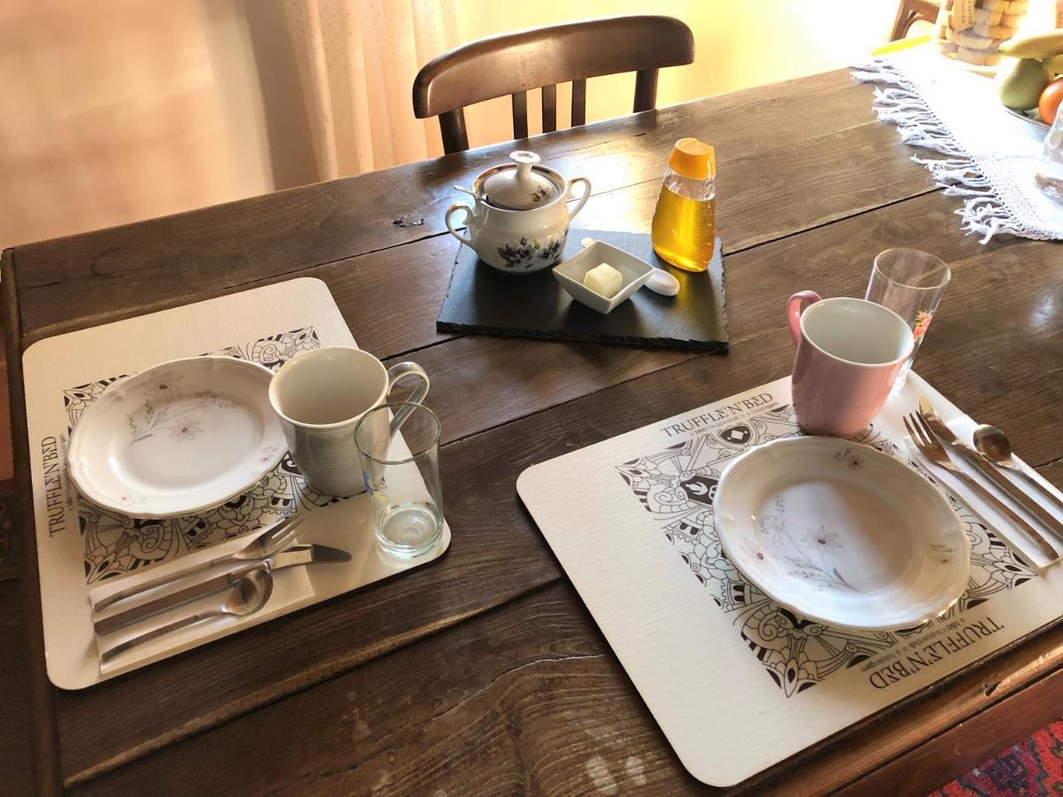 San Giovanni dʼAsso Truffle'N'Bed Bed & Breakfast エクステリア 写真